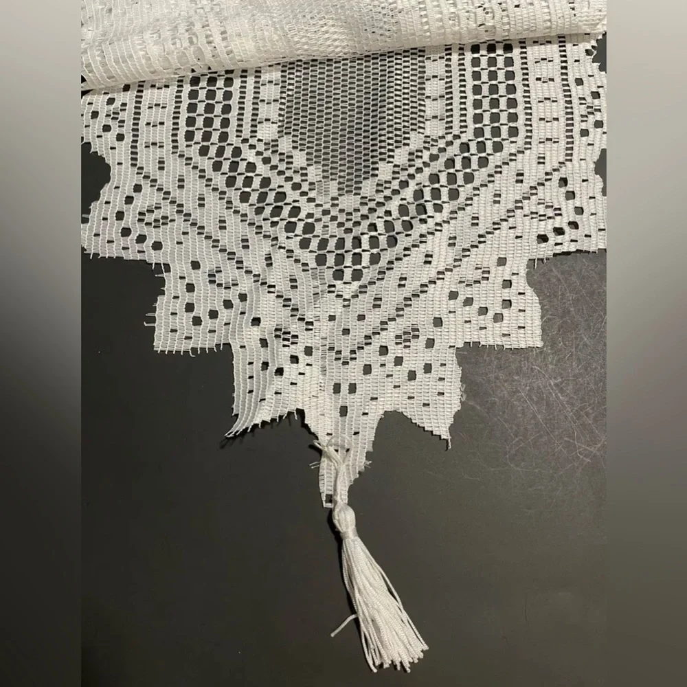 Christmas Lace Table Runner White, 13”x 45” New